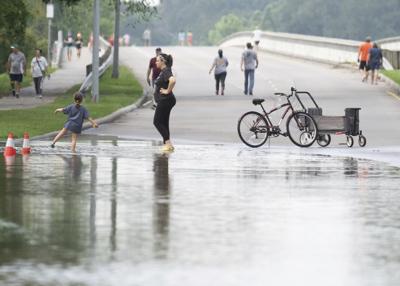 Houston se prepara ante alerta de inundaciones tras fuertes lluvias