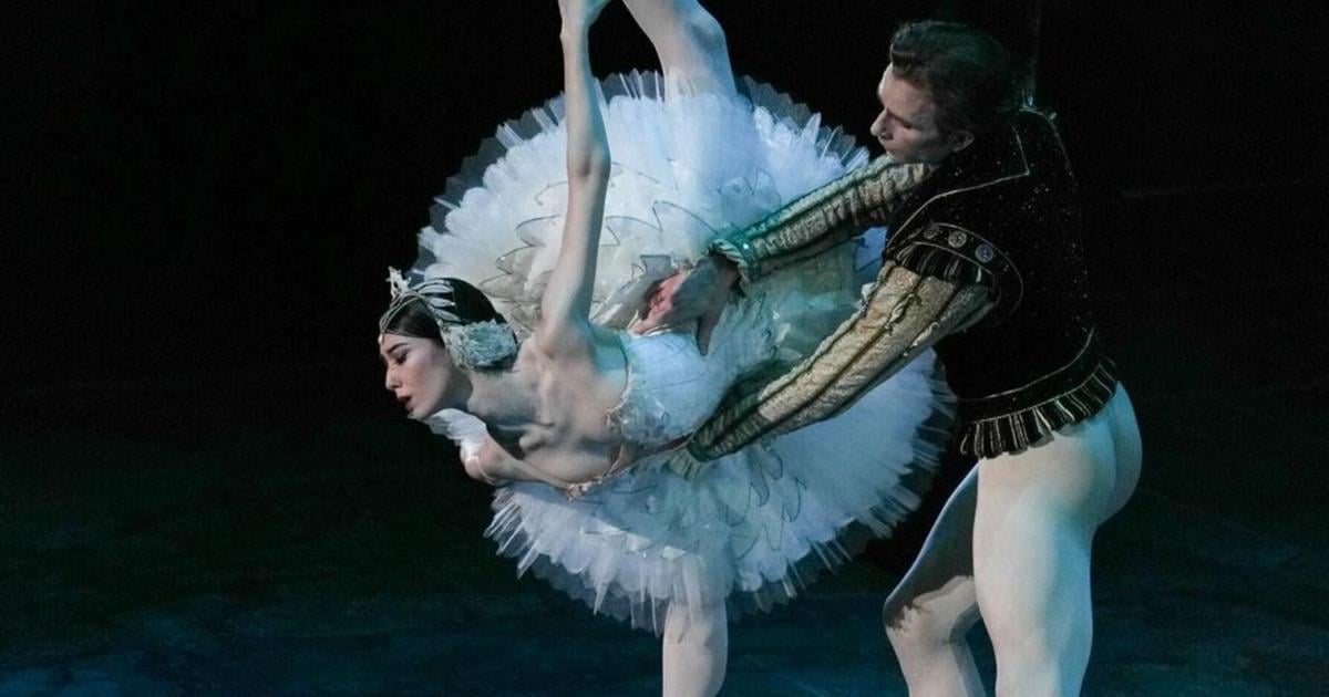 El Lago de los Cisnes vuelve a escena con orquesta en vivo y elenco internacional