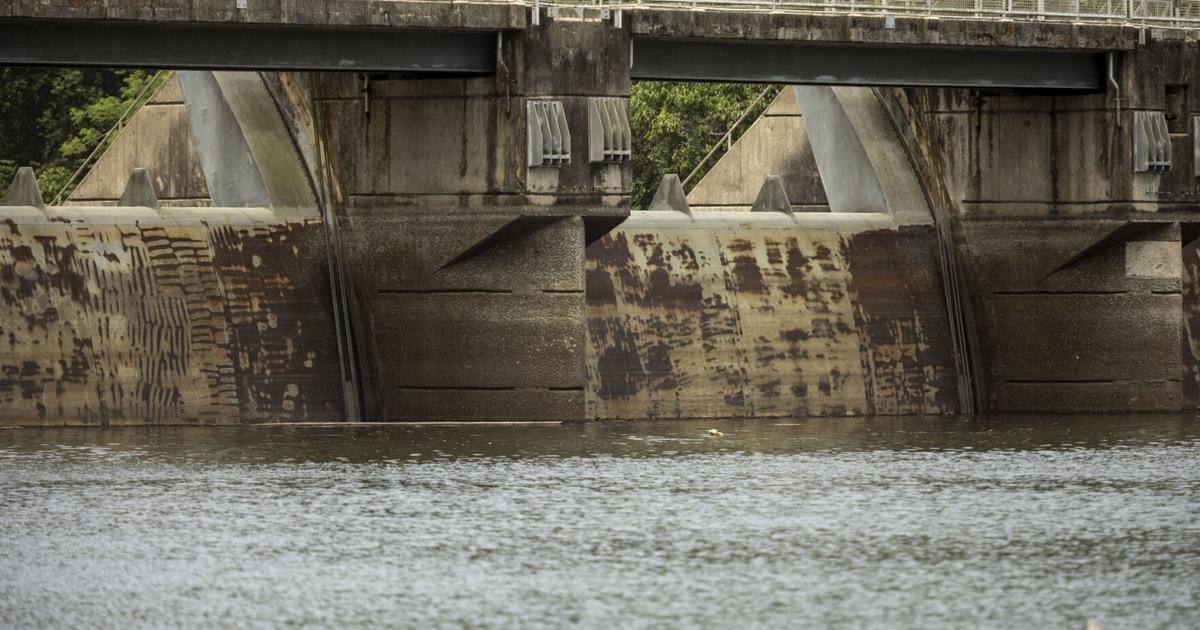 Gobierno insiste en prudencia en el consumo de agua mientras racionamiento entra en su segunda semana