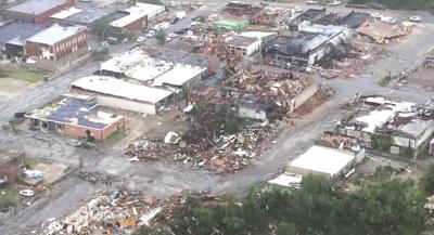 GALERÍA: Tornados en Oklahoma dejan cuatro muertos y destrucción a su paso