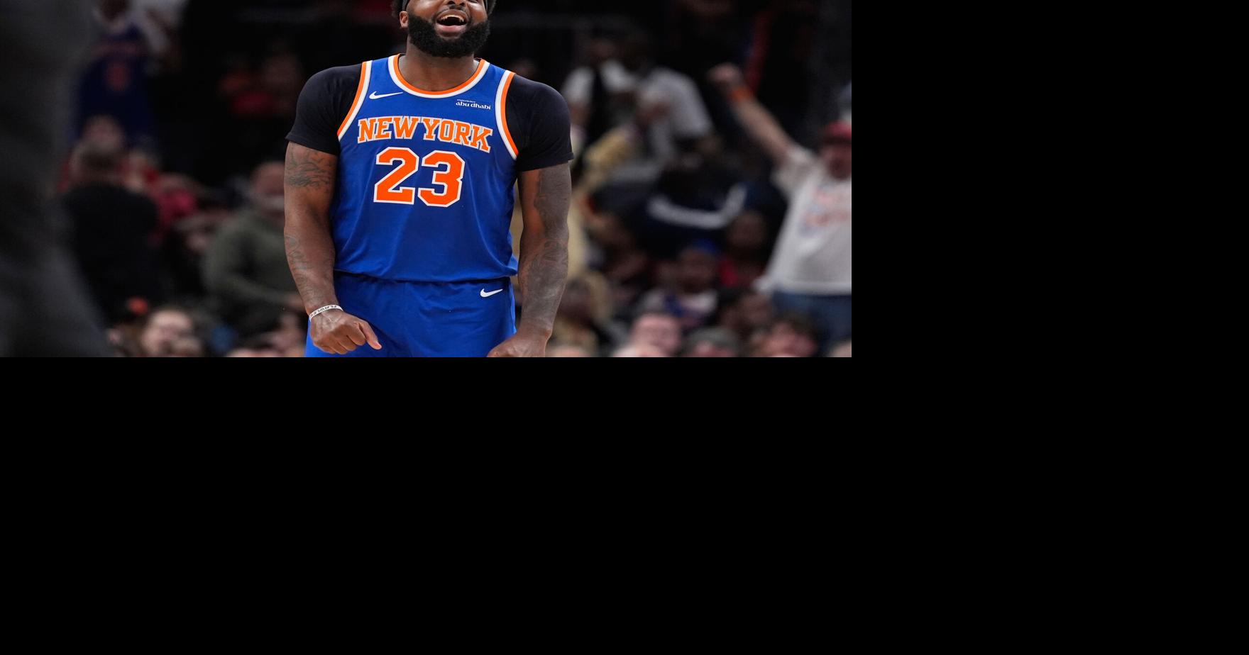 | El pívot de los Knicks de Nueva York, Mitchell Robinson, se fracturó el meñique de la mano derecha previo a las Finales de la NBA y no hay un plazo establecido para su regreso.