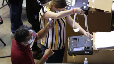Detectan casos de doble voto al inicio del escrutinio