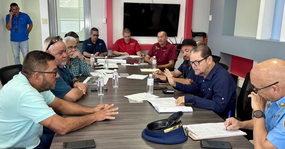 Coordinan plan para remover puente peatonal en Quebradillas
