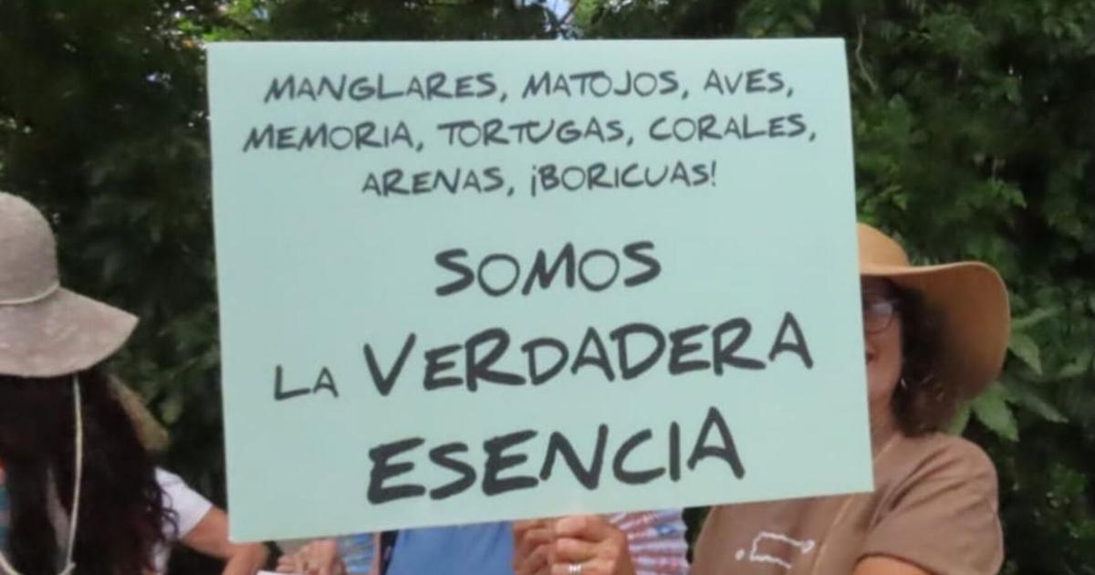 “Esta lucha es por la vida”: Cientos marchan en Cabo Rojo contra el proyecto Esencia