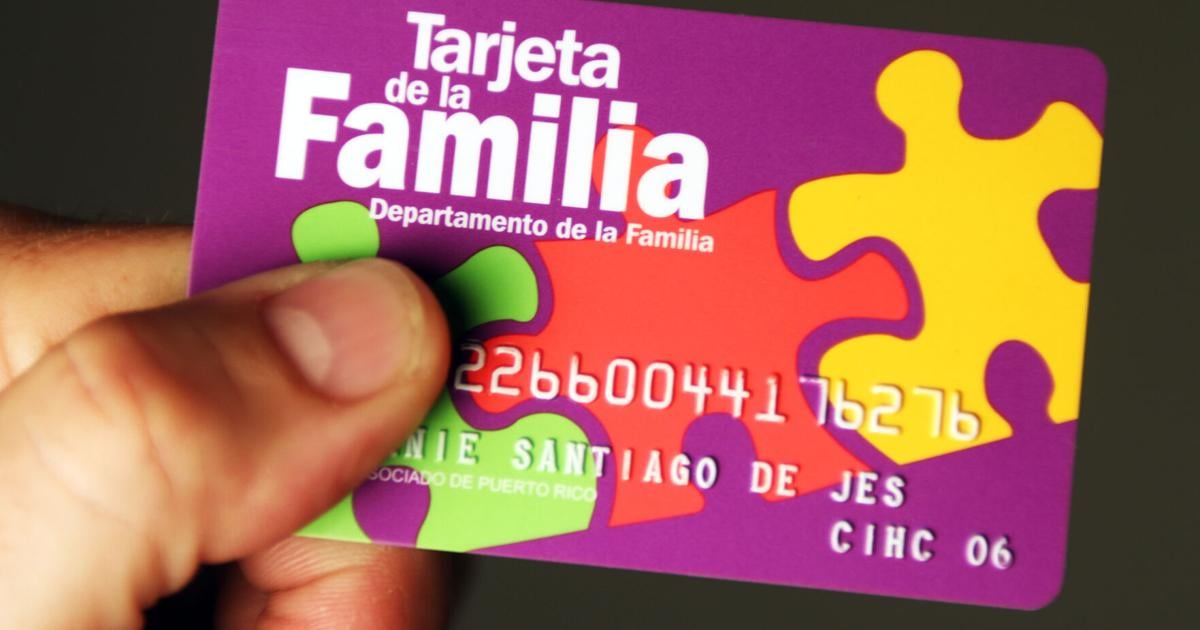 Largas filas y adultos mayores afectados por calor en jornada del PAN en San Juan