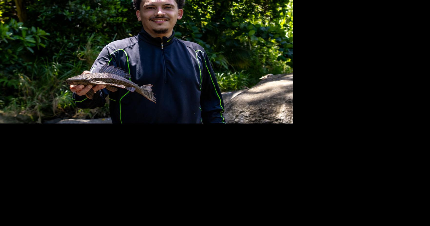VIDEO: Conoce a "CJ" Rivera, el cazador de plecos