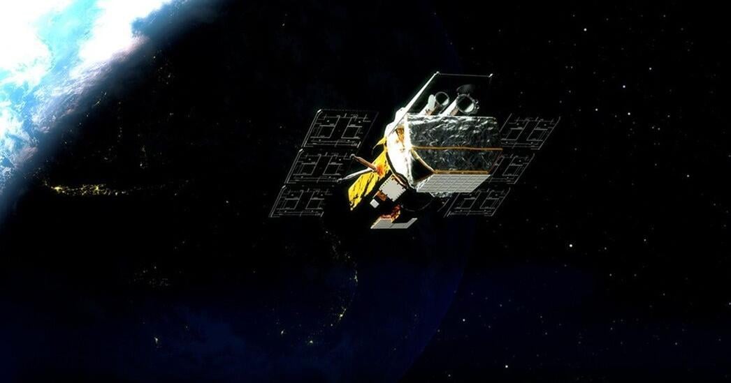 Satélite Swift de la NASA visible desde Puerto Rico mientras desciende en órbita