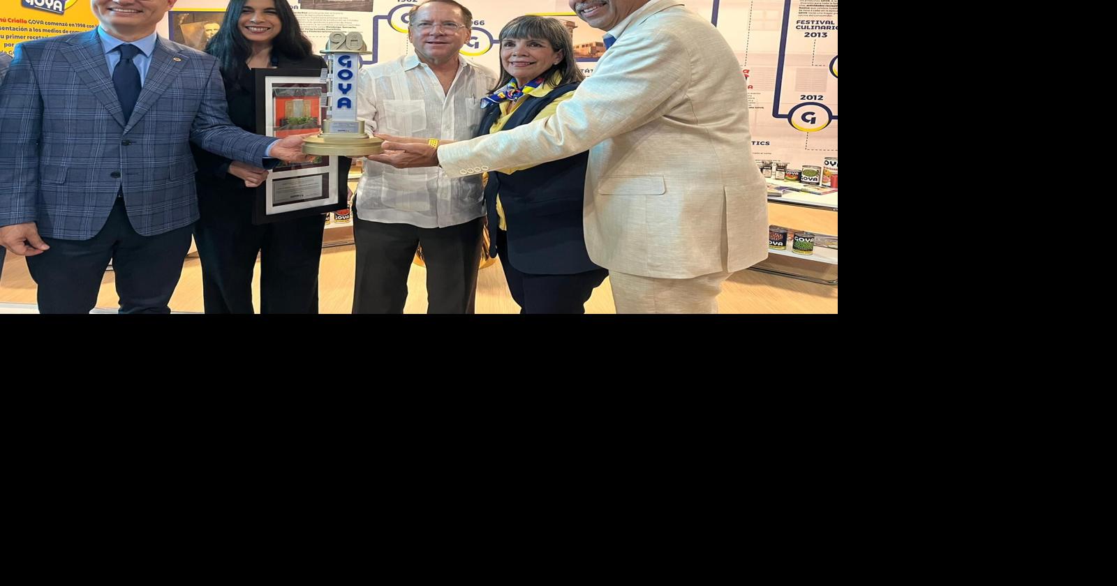 Goya de Puerto Rico recibe distinción de MIDA al celebrar 90 años de historia