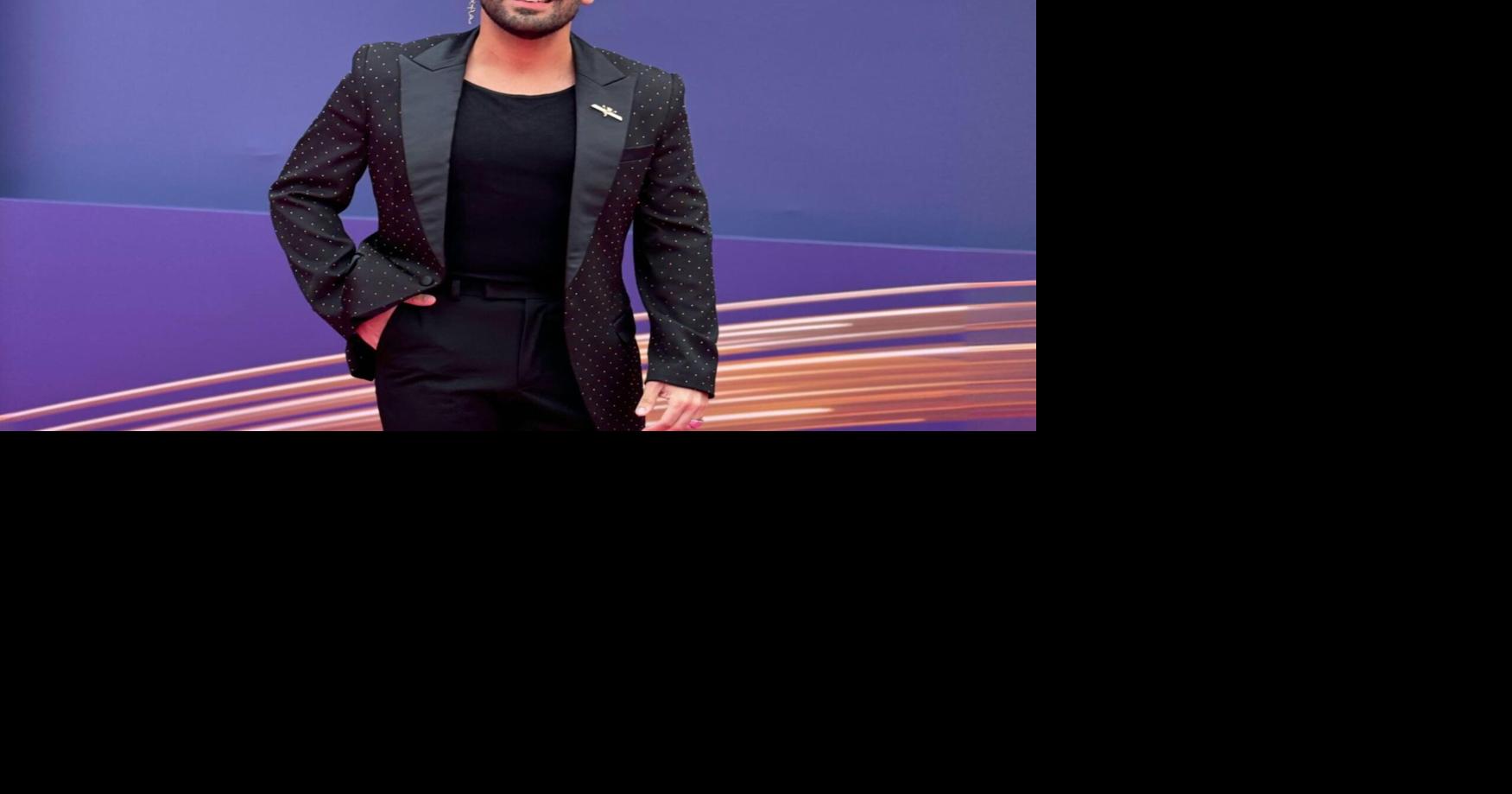 | Tras el lanzamiento de su sexto álbum, Mercurio Retrógado, el artista regresa con un nuevo tema.