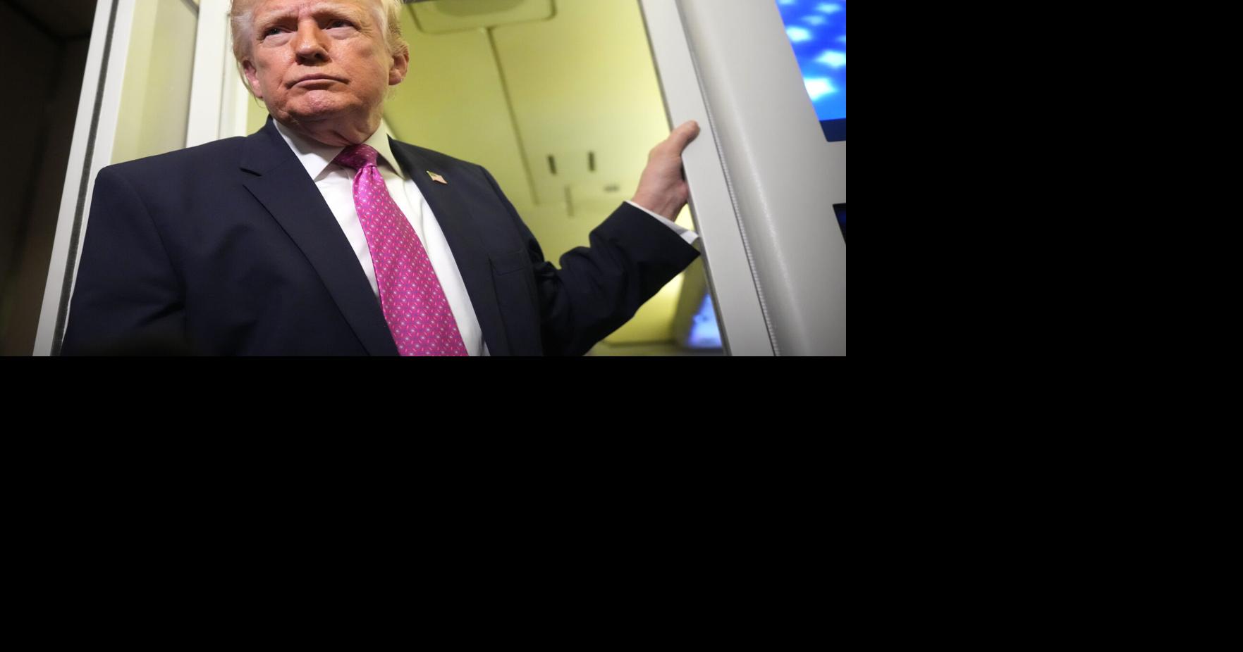 |  Daría a las agencias federales autoridad para recortar fondos a las escuelas que no cumplan con mandatos.