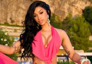 Imagen de la cobertura de: Cardi B despide a su abuelo paterno en República Dominicana tras celebrar sus 34 años en familia