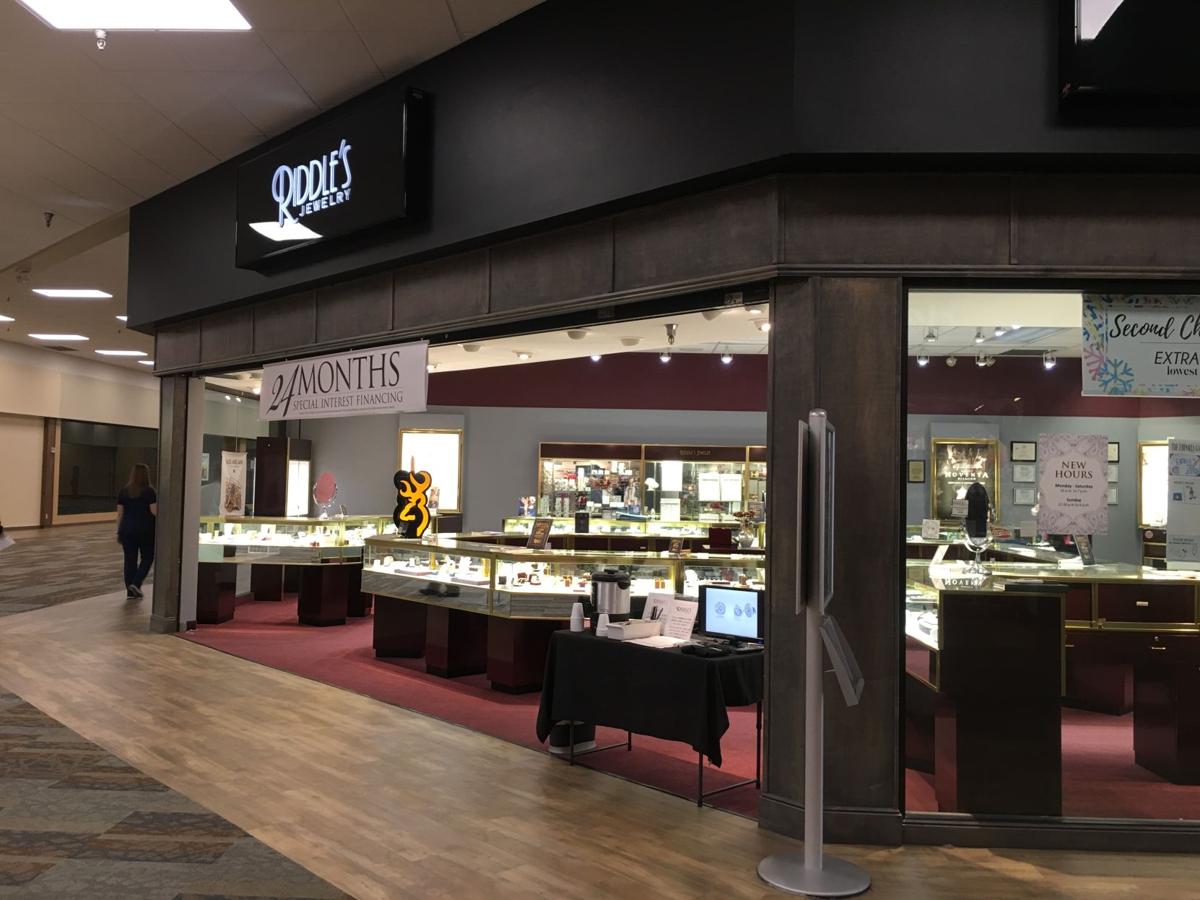 Riddle S Jewelry To Close News Emporiagazette Com