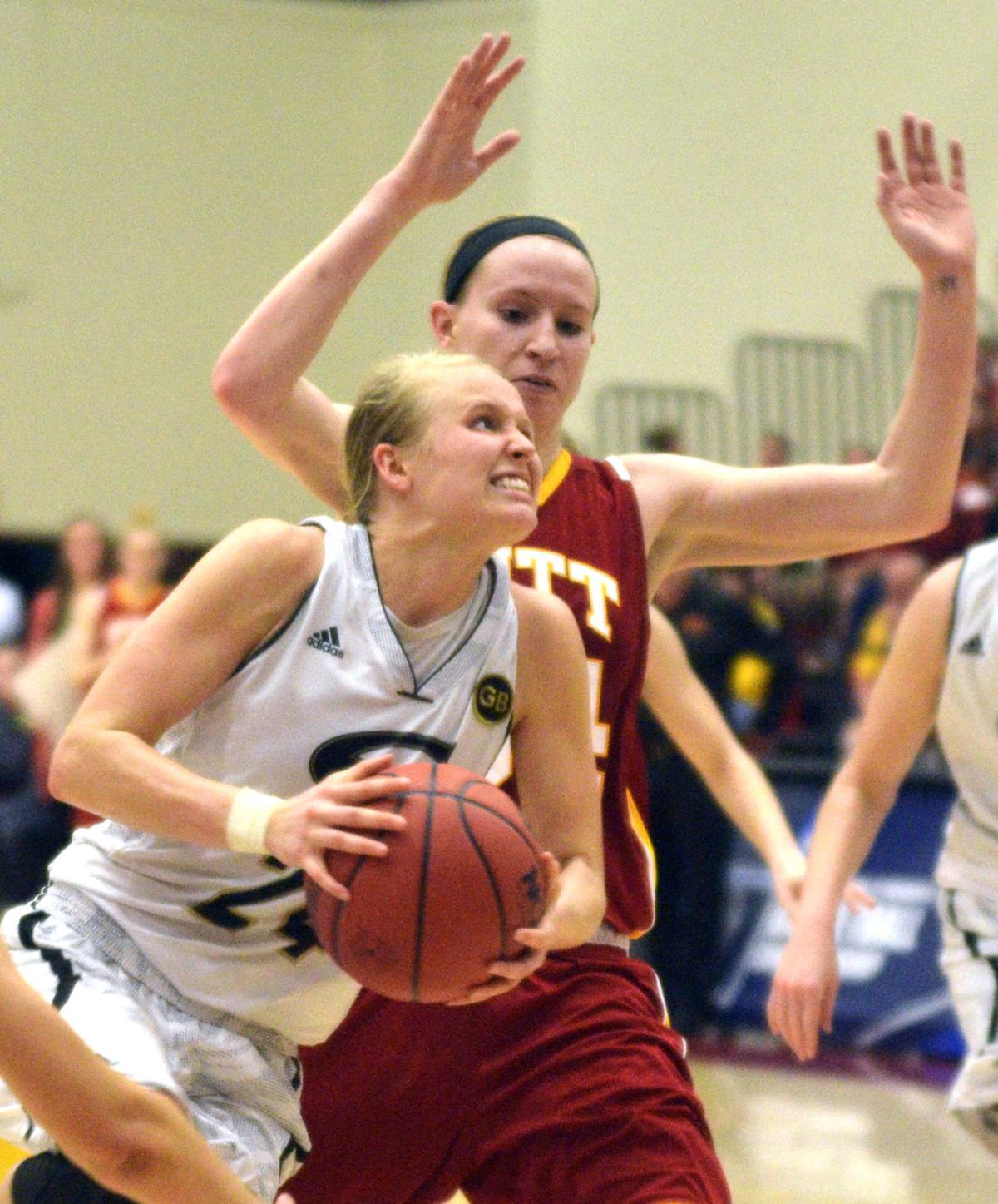 Emporia State Knocked Out By Pitt State 78 74 In Sweet 16 Sports