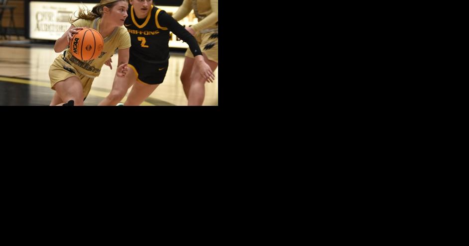 Lady Hornets battle in loss to Missouri Western on Saturday - Vimarsana News