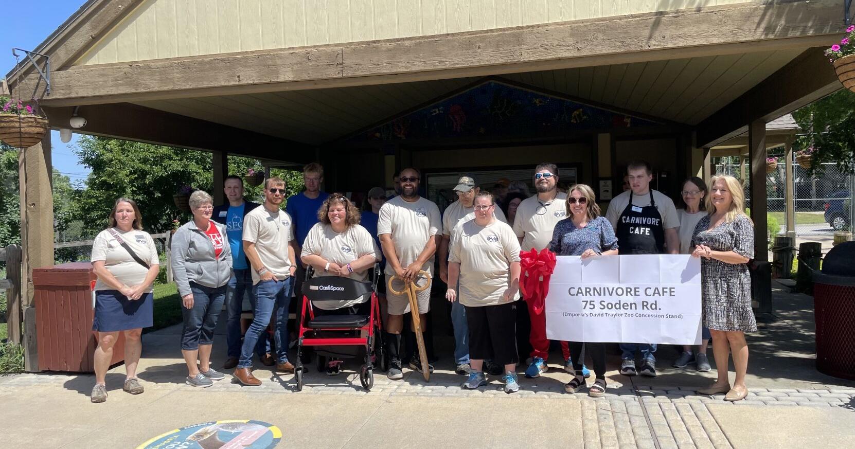 Emporia Chamber hosts ribbon cutting for Hetlinger, Emporia Zoo collaboration - Vimarsana News