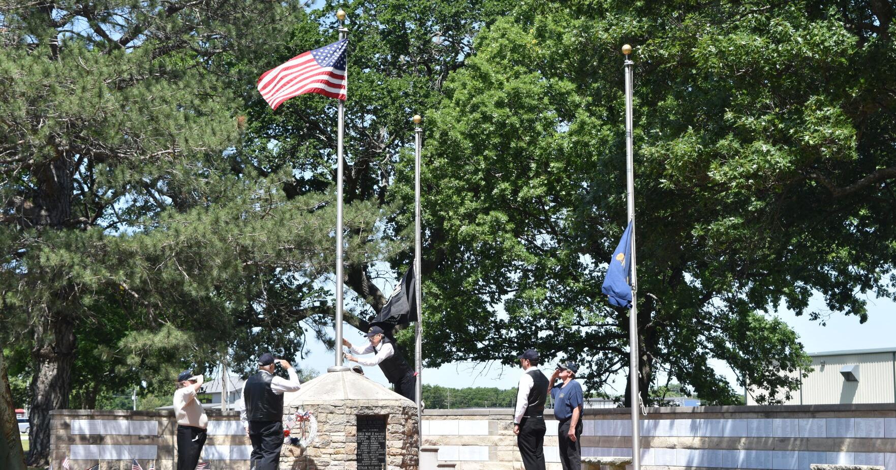 Chase County All Veterans Committee honors the fallen with Memorial Day service - Vimarsana News