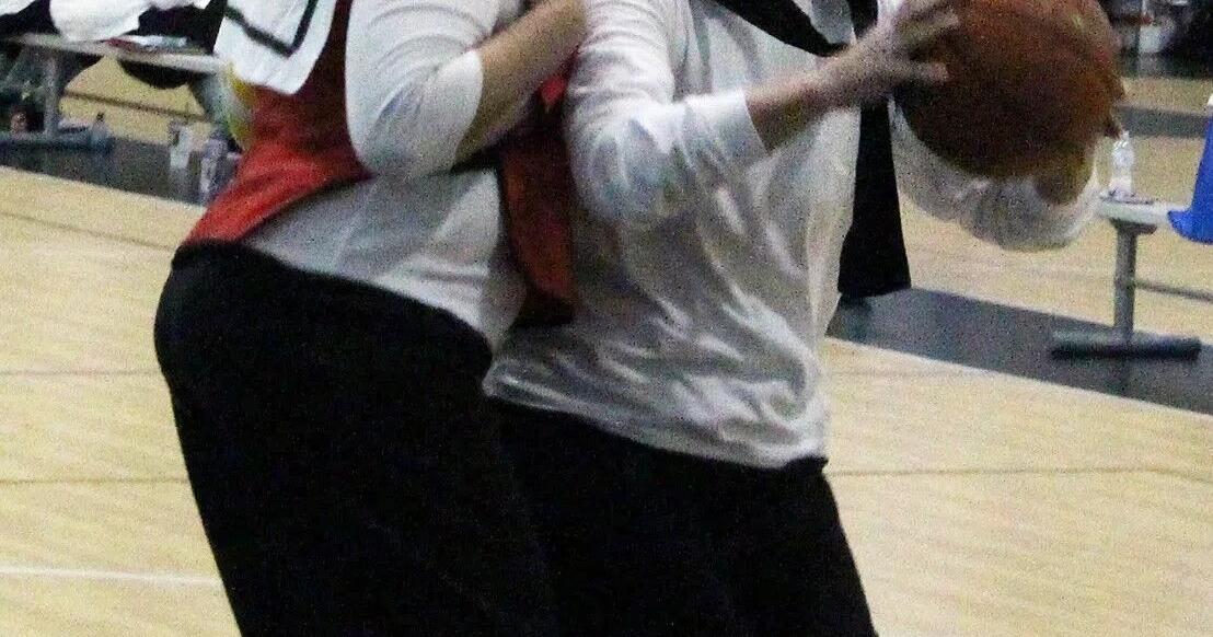 Hot Flashes Take Two Victories against Oklahoma Teams