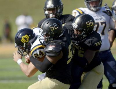 Tightening The Wall Hornets D Line Hoping To Seamlessly Fill