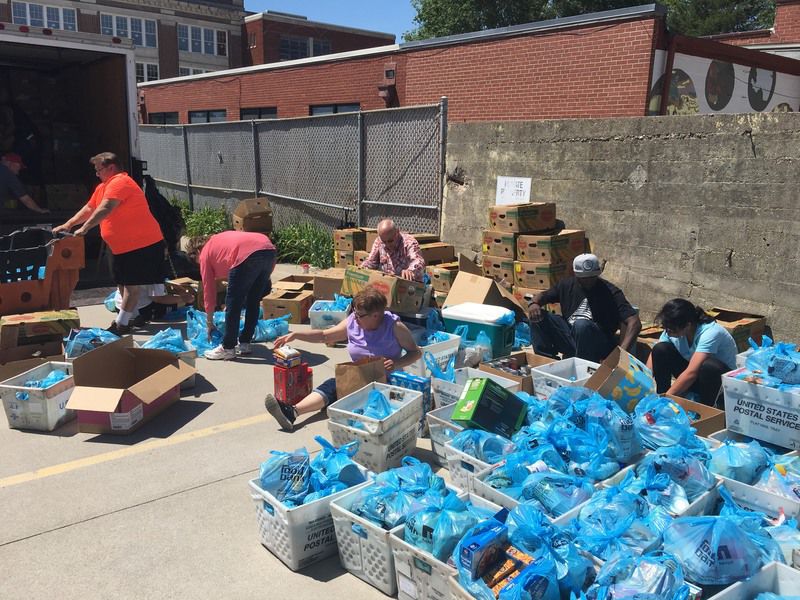 051517 Stamp Out Hunger Pic 2