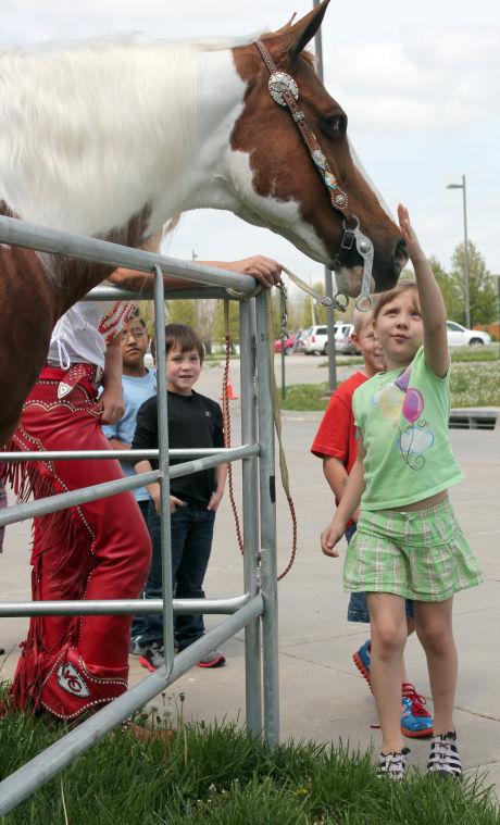 KC Chiefs mascot Warpaint visits Emporia Schools | News ...