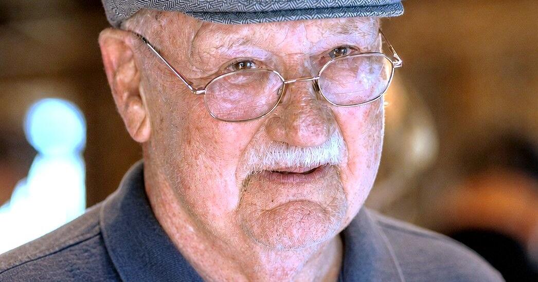Kenneth Dean Eccles