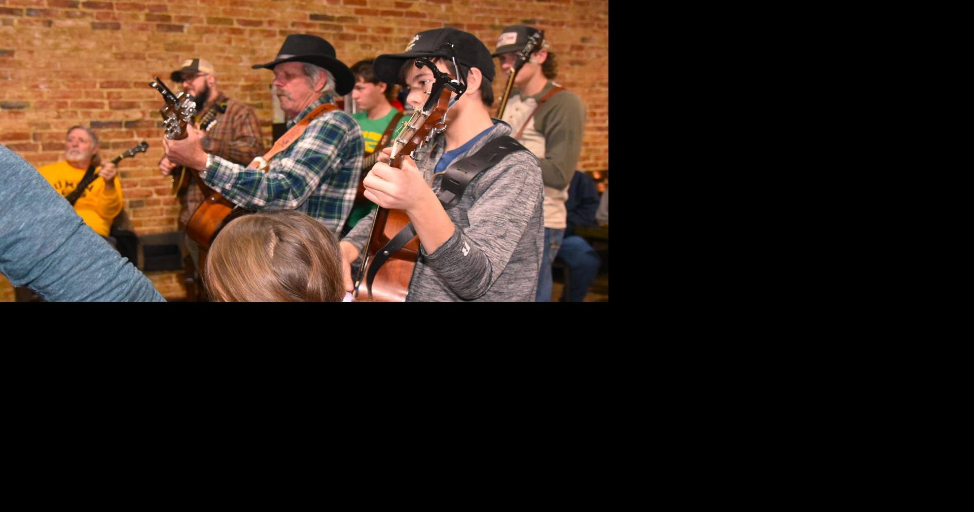 Bluegrass Open Jam at Reality Check Draws Fans of All Ages | Free ...