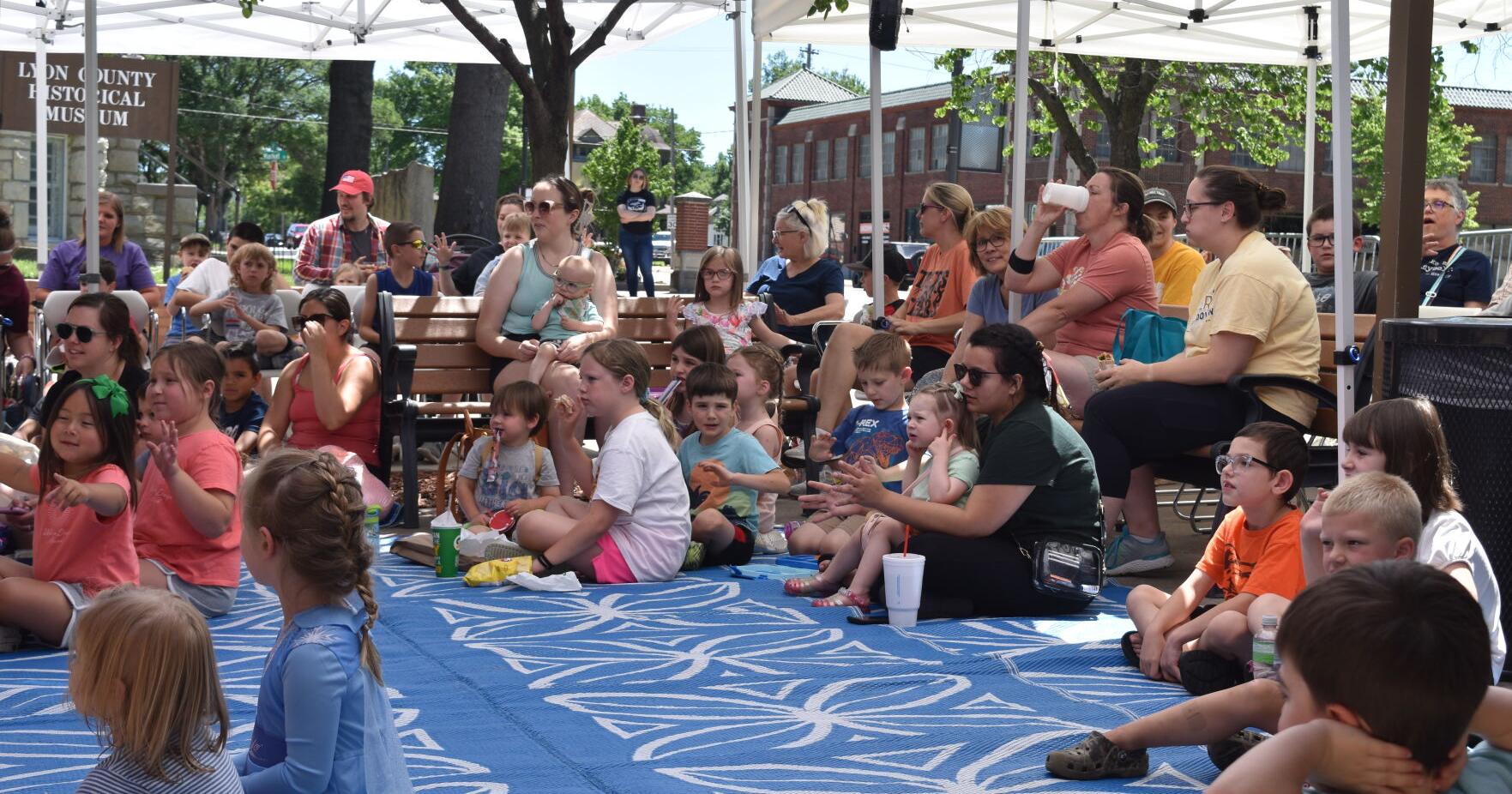 Leonardo Music delights audience for first Emporia Public Library Kids' Koncert - Vimarsana News