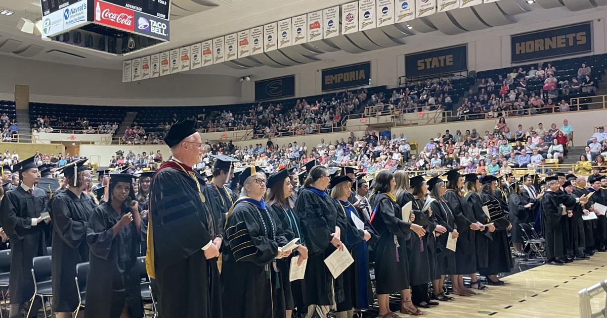 Essu Graduation ESU commencement celebrates class of 2023 | Free | emporiagazette.com