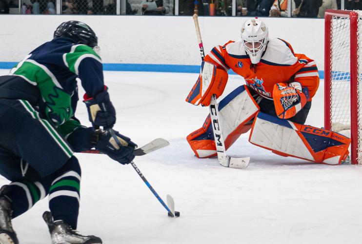 Endicott Hockey Gears Up for the Season Multimedia