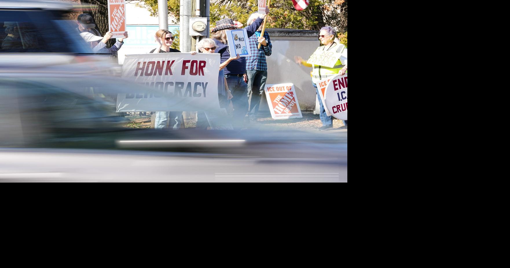 Border Patrol’s Charlotte op heightens tensions in Monroe