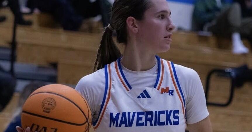 Kate Schindler surpasses career point record at Marvin Ridge