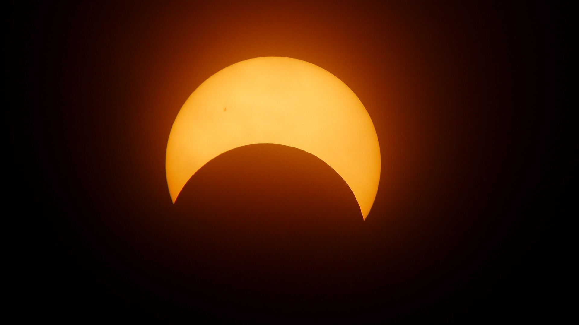 Photo contest: submit your best eclipse day photos for a chance to be ...