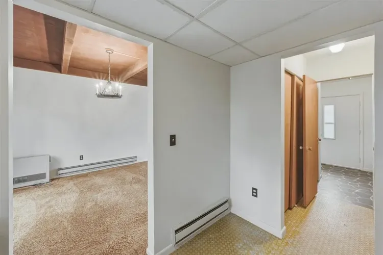 86 Pinecrest Dr Unit 4e, Essex | | essexreporter.com