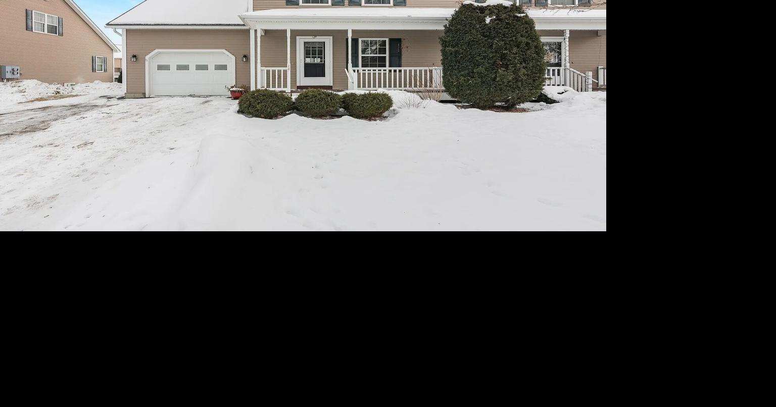 Home tour of the week A three bedroom, four bathroom townhome in Essex