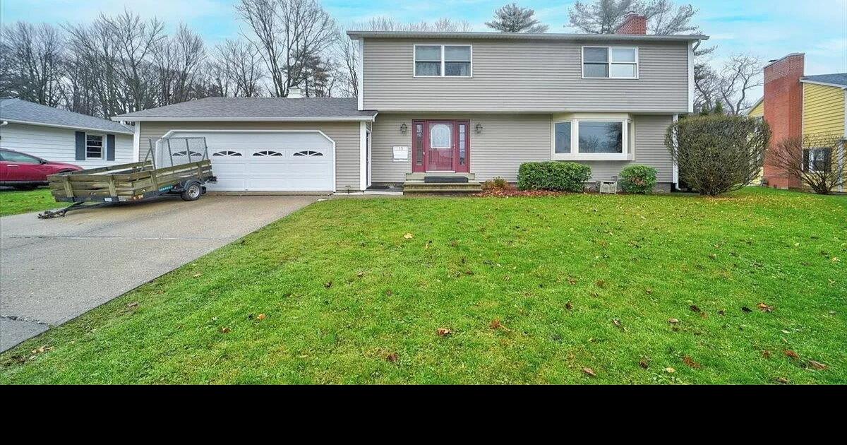 Home tour of the week A 574,900 garrison colonial style home in Essex