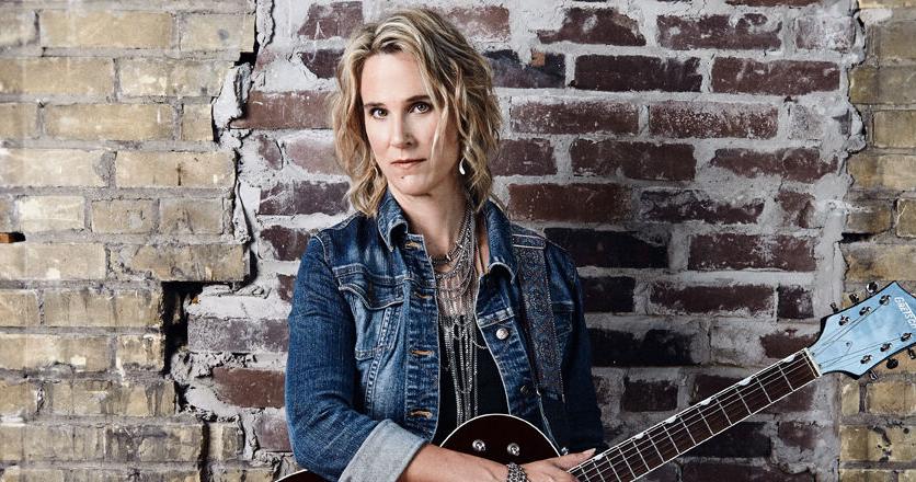 Folk musician Lynne Hanson performs Nov. 21 at Westford Common Hall