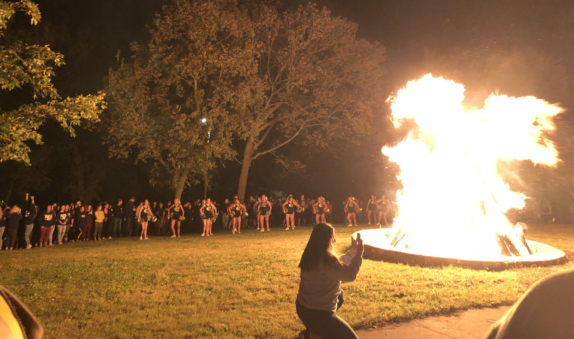 Annual Homecoming Bonfire Takes Place In Wilson Park | Hornet Life ...