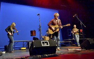 Luck Of The Irish: Folkband Brings Irish Culture To Emporia 