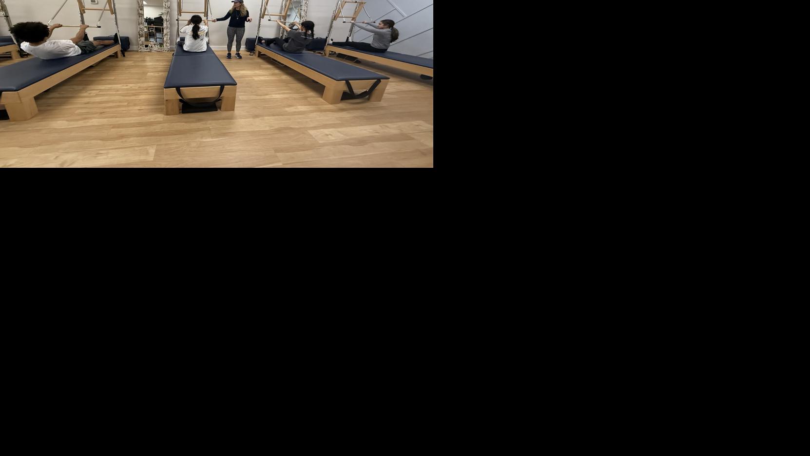 College students consult in community