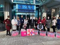 Valentines delivers to medical workers.jpg