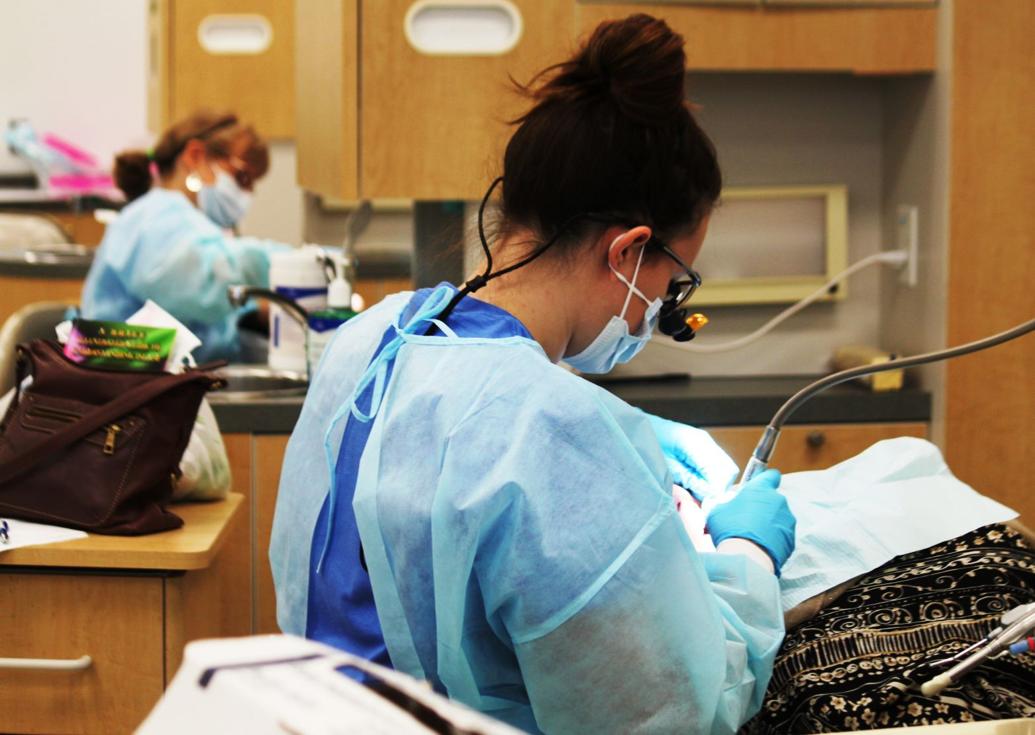 Volunteer dental clinic provides care for nonaccess patients