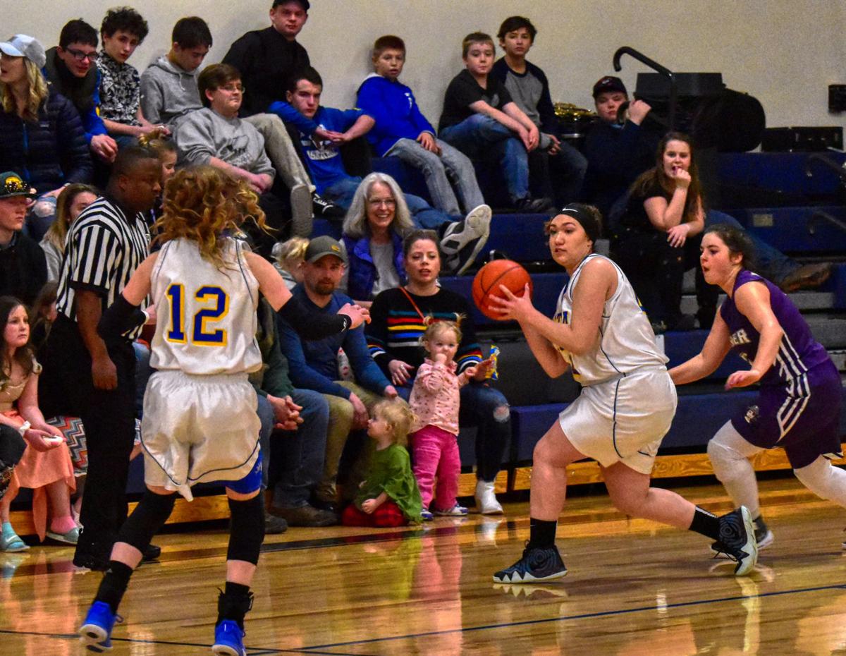 With Weekend Wins Augusta S Lady Elks Head To Districts School