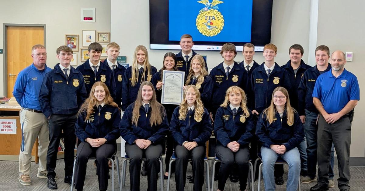 Ffa FFA chapters sign official program charters | Youth in Ag | farmweeknow.com
