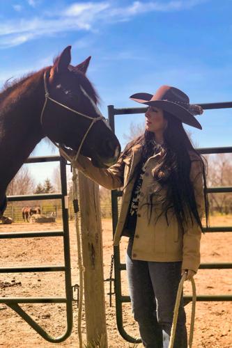 Fulton Co. woman finds passion in equine photography