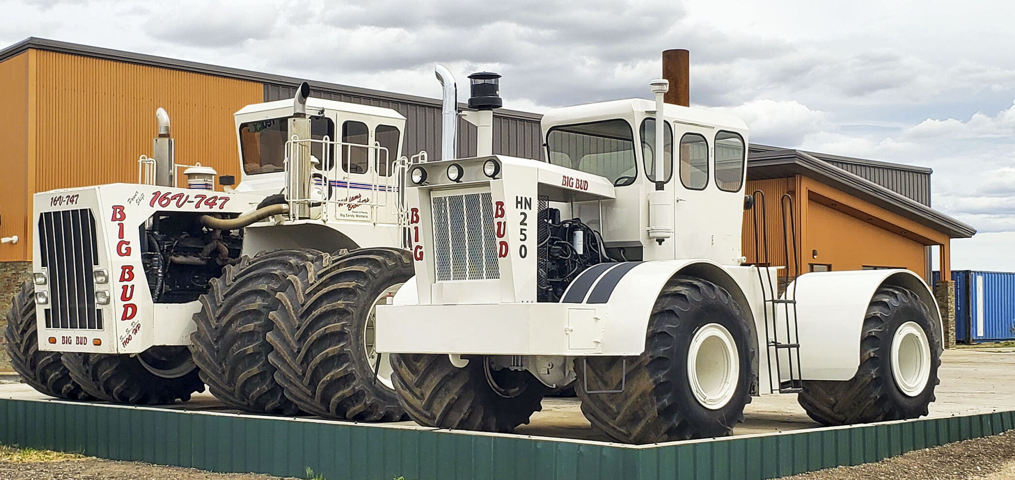 Big Bud tractors stage big comeback | Profitability | farmweeknow.com