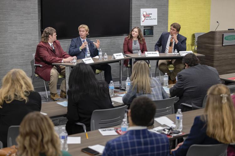 Loker wins Collegiate Discussion Meet | General | farmweeknow.com