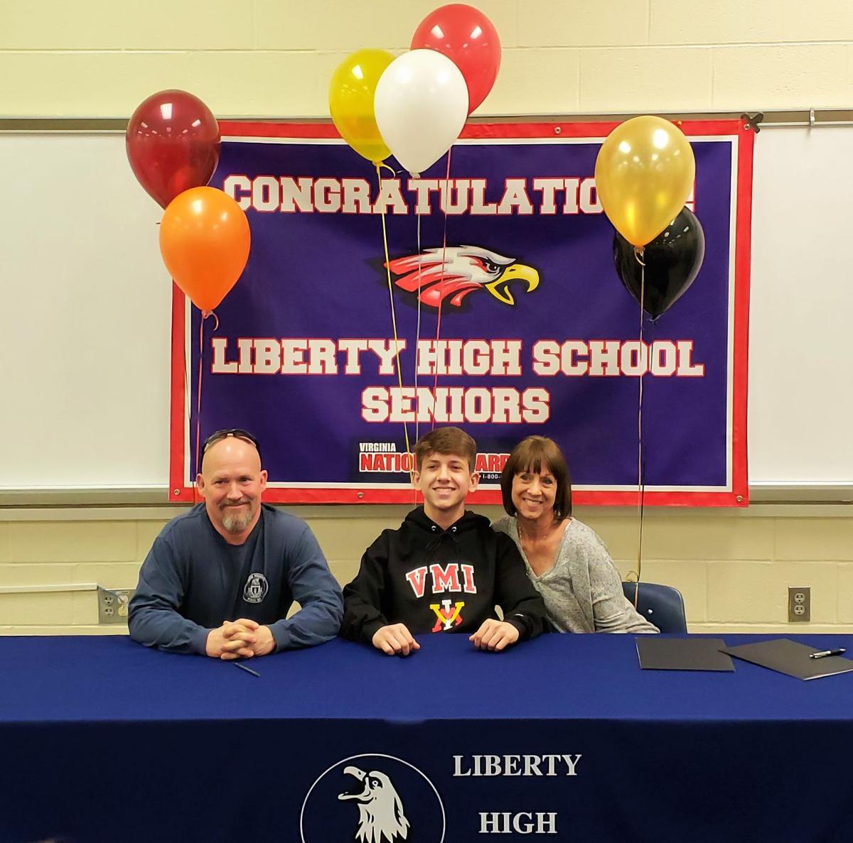 Liberty S Florence Sennott Ryan Kestner Sign With College