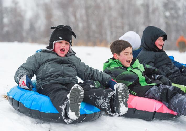PHOTOS: Families enjoy snow day fun in Warrenton | News | fauquier.com