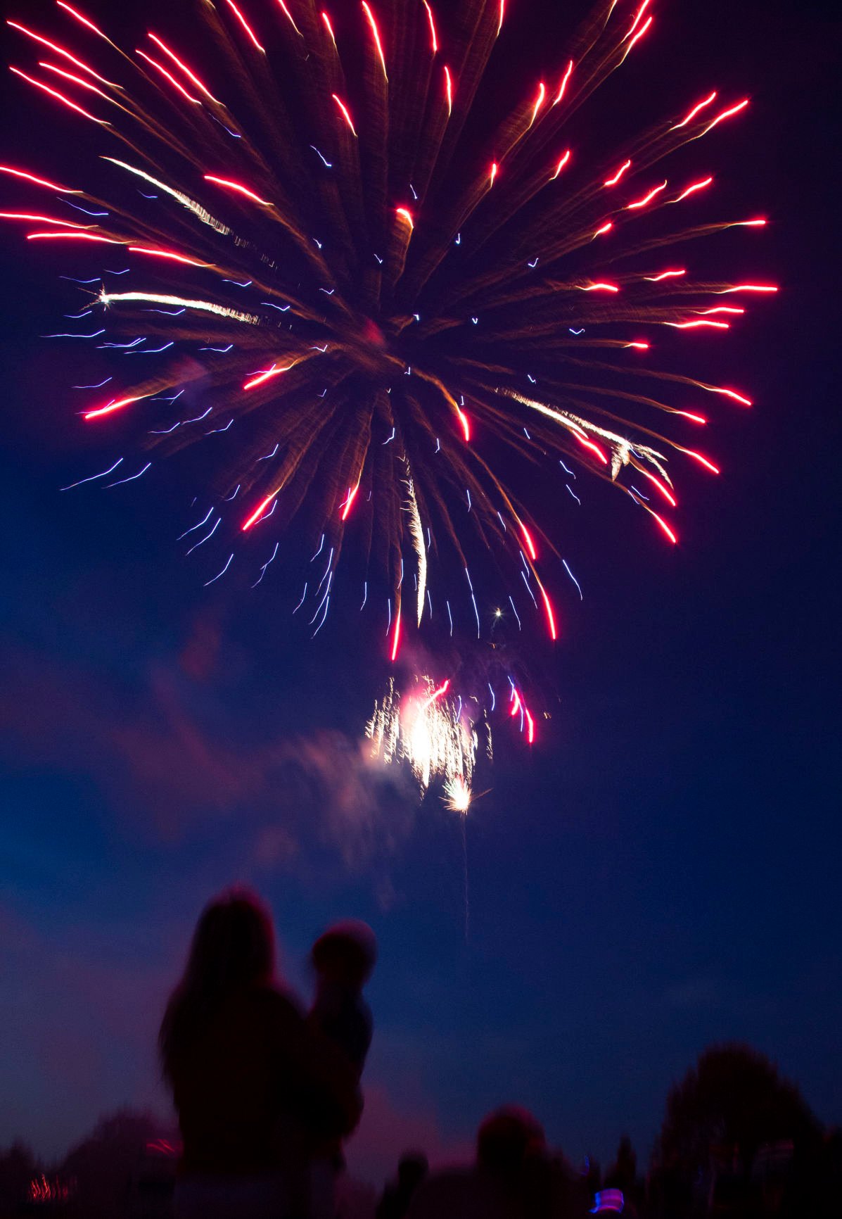 Town of Warrenton fireworks show lights up the Fourth of July