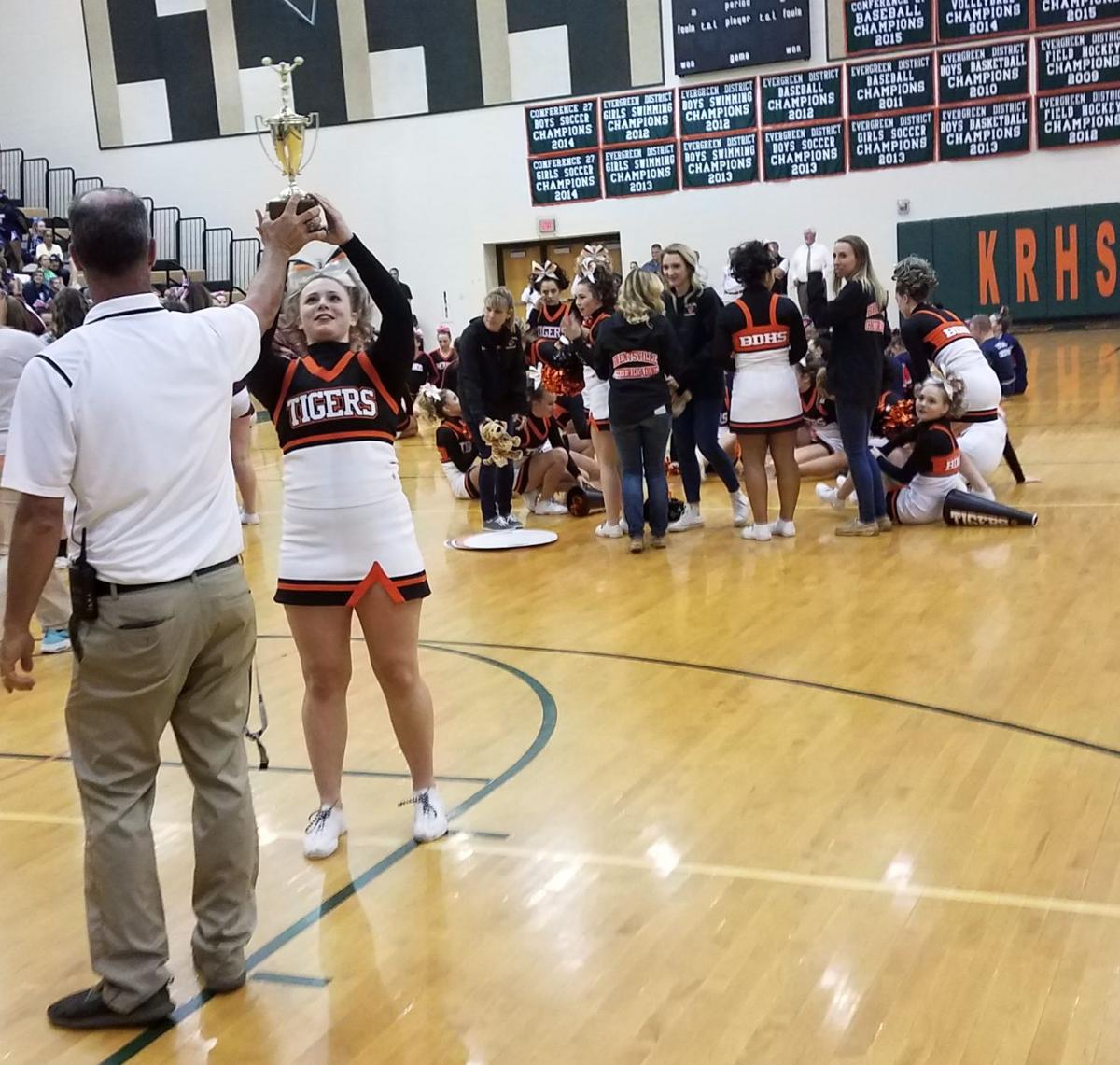 Liberty Brentsville Win Cheer District Titles With Kettle Run Adding Region Bid Sports Fauquier Com